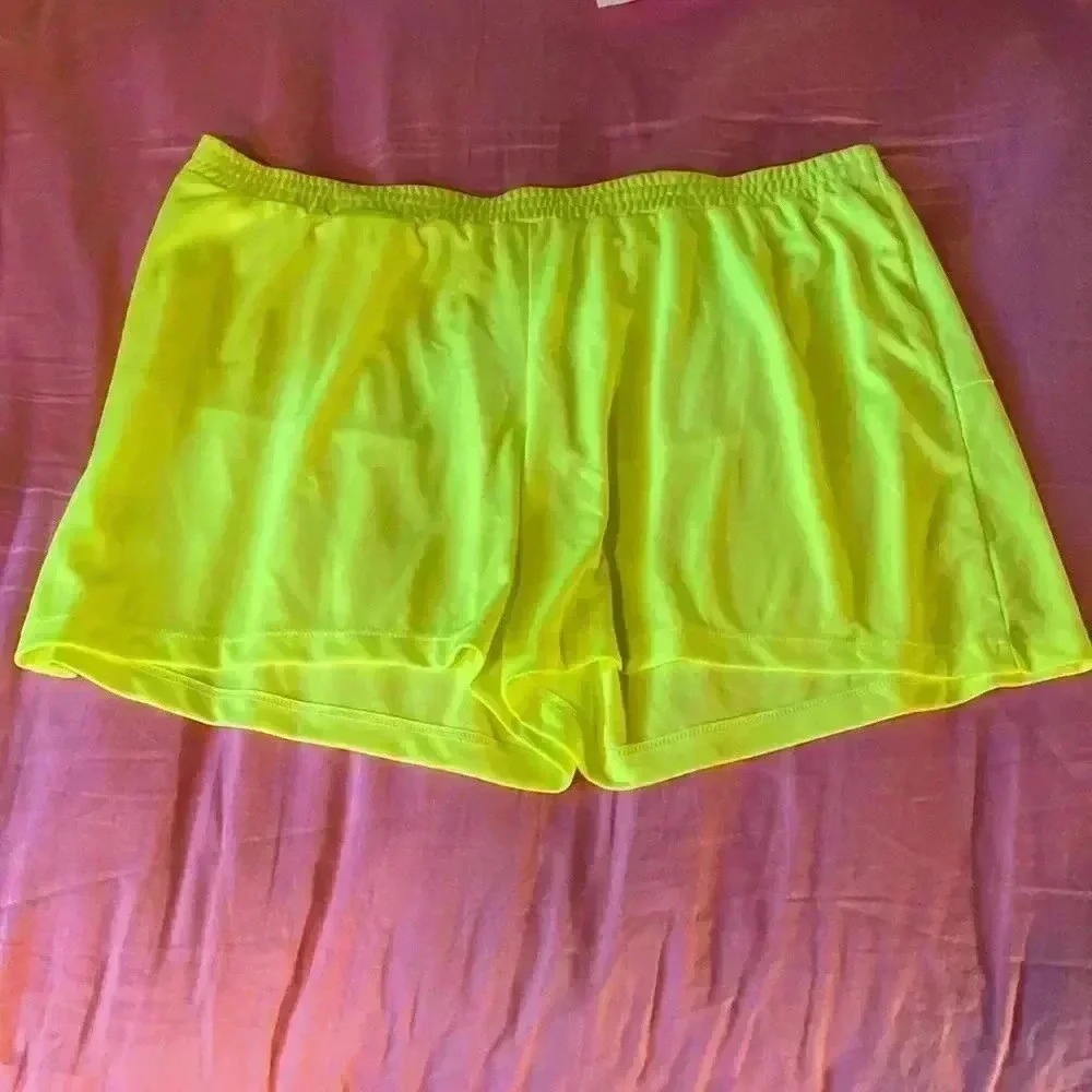 Alo Neon Yellow running Shorts XL